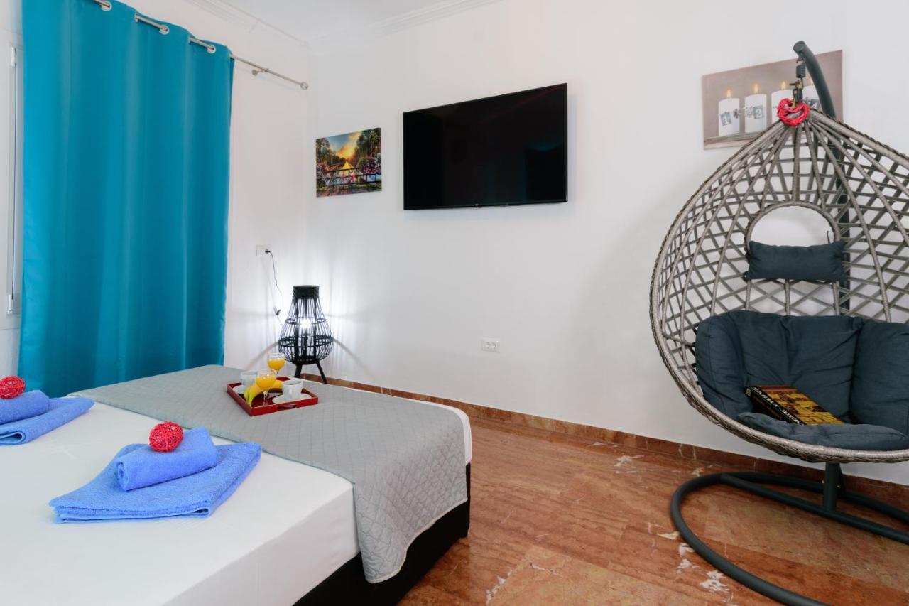 Luxury Lake View Center House Агиос-Николаос Экстерьер фото